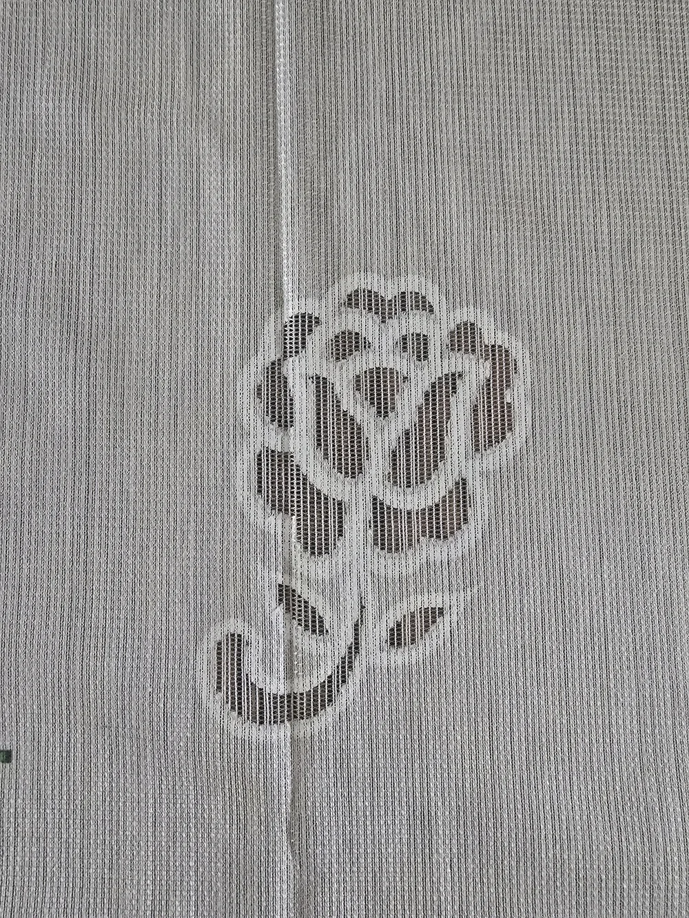 Vintage Handmade 1940's Floral Lace Tablecloth - 8'2